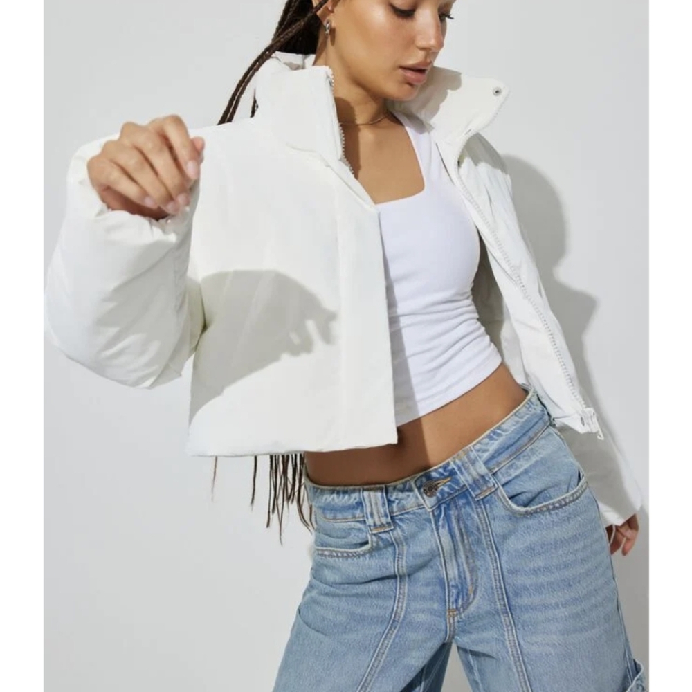 Cropped Puffer - Picture 2 of 5